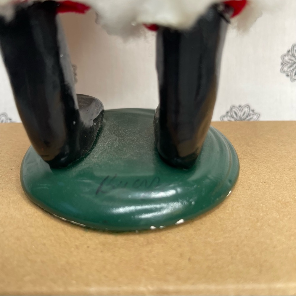 2001 Byers Choice Caroler – Santa Claus –Signed -Collectible Christmas Figurine - Picture 7 of 12